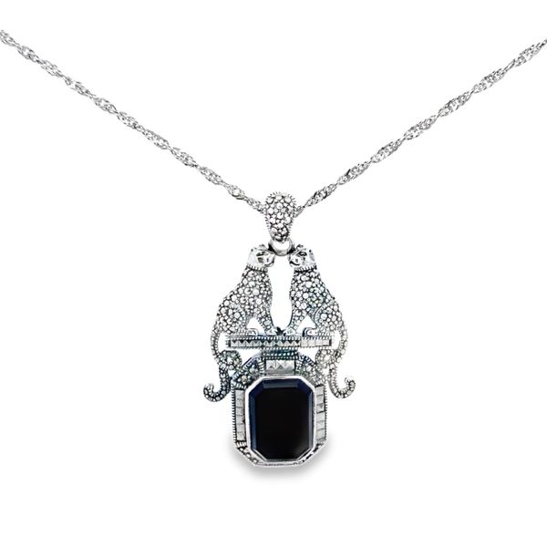 Estate Pendant Image 2 Miner's Den Jewelers Royal Oak, MI