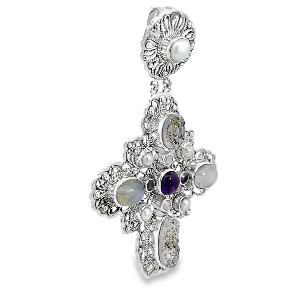 Estate Pendant Image 2 Miner's Den Jewelers Royal Oak, MI