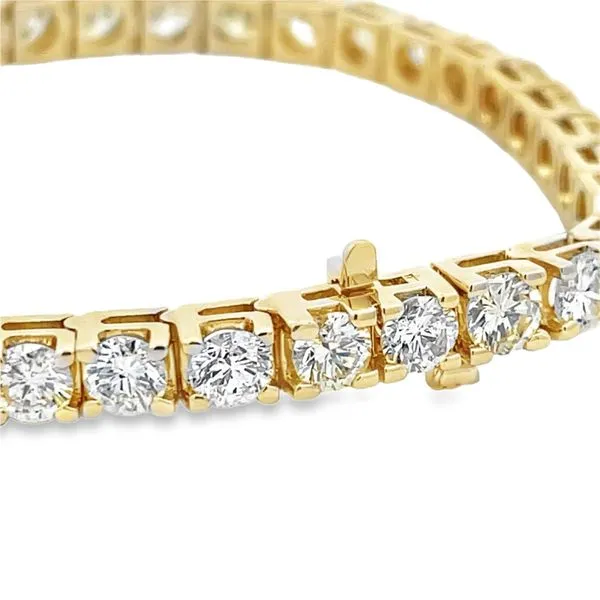 Tennis Bracelet Image 2 Miner's Den Jewelers Royal Oak, MI