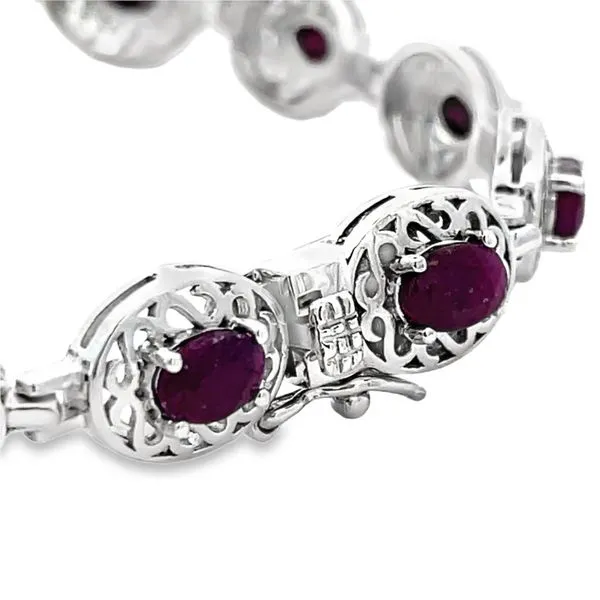 Estate Bracelet Image 2 Miner's Den Jewelers Royal Oak, MI
