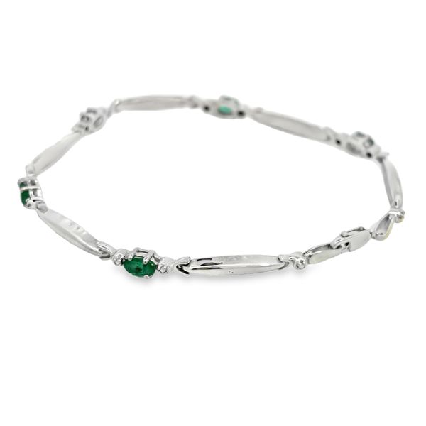 Estate Bracelet Image 2 Miner's Den Jewelers Royal Oak, MI