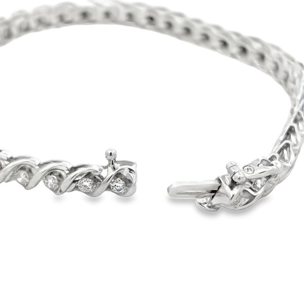 Estate Bracelet Image 2 Miner's Den Jewelers Royal Oak, MI