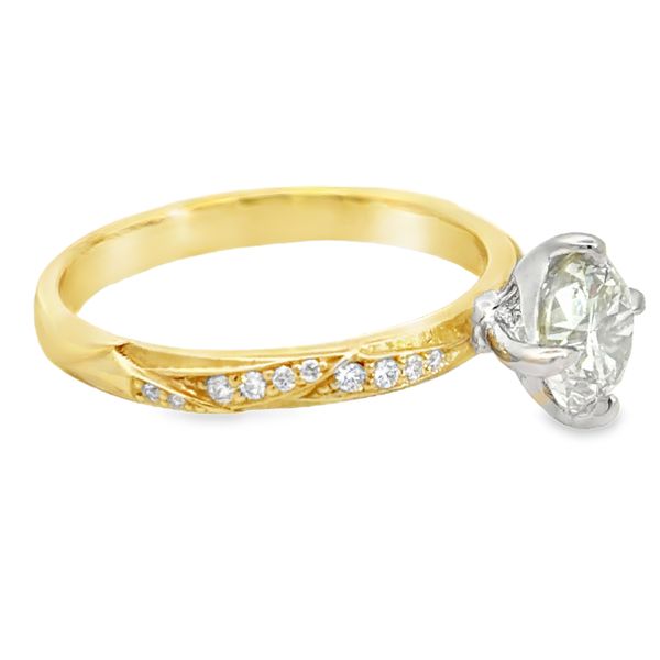 Estate Engagement Ring Image 2 Miner's Den Jewelers Royal Oak, MI