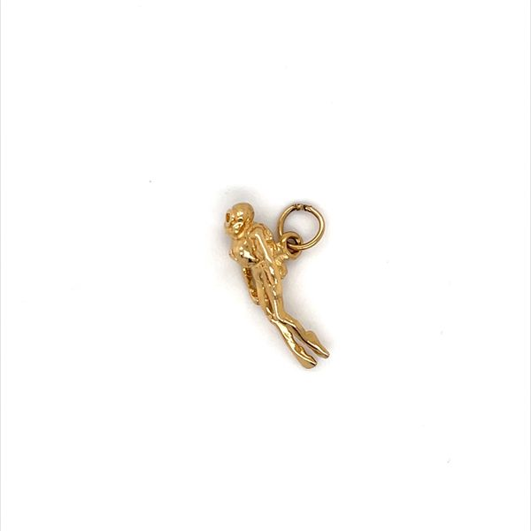 14K Yellow Gold Scuba Diver with Jump Ring Image 2 Minor Jewelry Inc. Nashville, TN