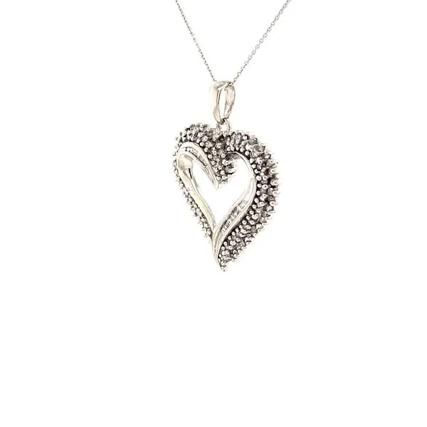 14K White Gold Estate Diamond Heart Pendant Necklace