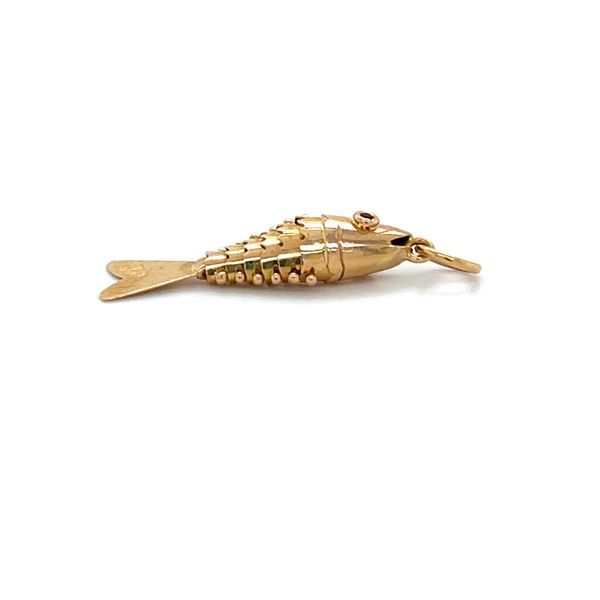 18K Yellow Gold Estate Red-Eyed Flexible Fish Pendant Image 3 Minor Jewelry Inc. Nashville, TN