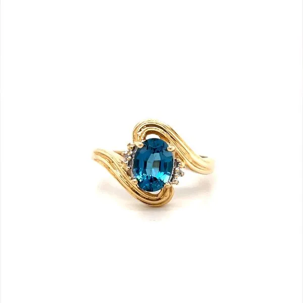 10K Yellow Gold Estate Blue Tapz and Diamond Ring