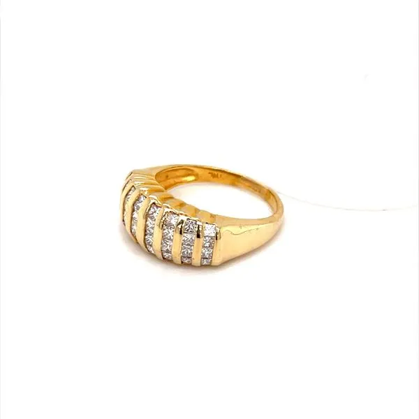 10K Yellow Gold Estate Diamond Ring Image 2 Minor Jewelry Inc. Nashville, TN