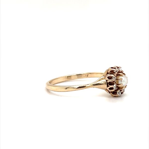 Diamond Cultured Pearl Ring Yellow 14K  Size 7.25 Image 2 Minor Jewelry Inc. Nashville, TN