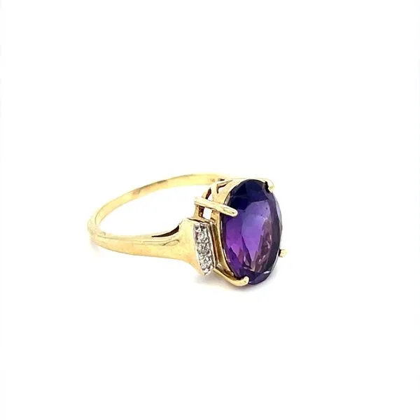 10K Yellow Gold Estate Amethyst Ring