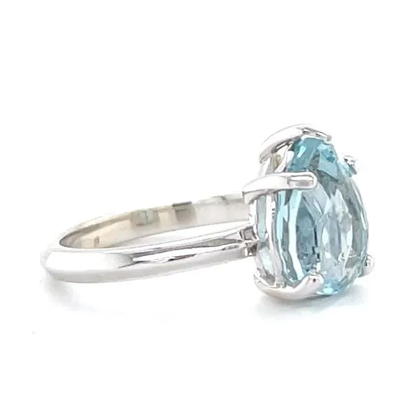 14K White Gold Estate Aquamarine Ring