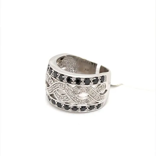 10K White Gold Estate Black and White Diamond Ring Image 2 Minor Jewelry Inc. Nashville, TN