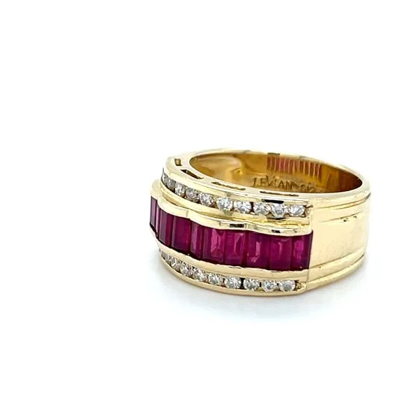 18K Yellow Gold Estate Ruby and Diamond Ring Image 3 Minor Jewelry Inc. Nashville, TN