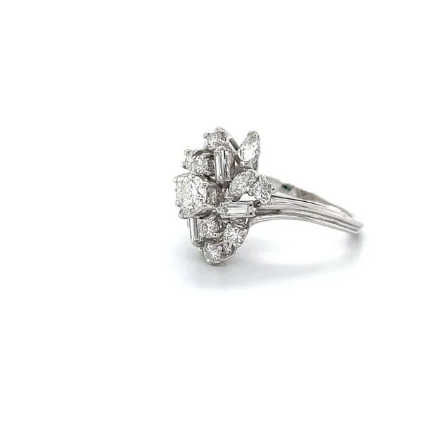 18K White Gold Estate Diamond Ring Image 3 Minor Jewelry Inc. Nashville, TN