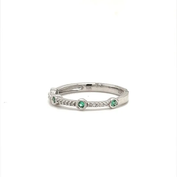 10K White Gold Diamond and Emerald Band