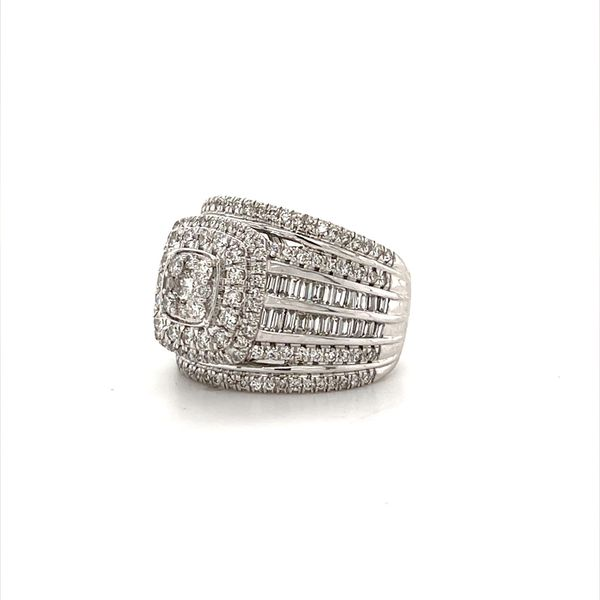 14K White Gold Diamond Ring Image 2 Minor Jewelry Inc. Nashville, TN