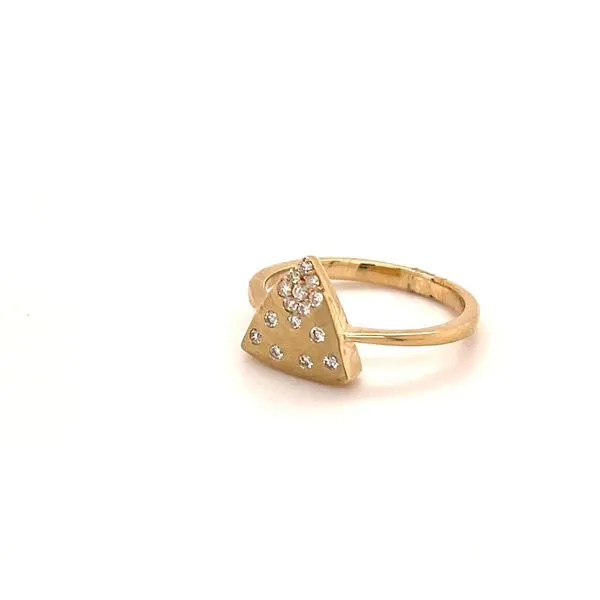 14K Yellow Gold Triangular Diamond Ring Image 3 Minor Jewelry Inc. Nashville, TN