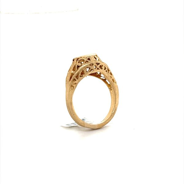 14K Yellow Gold Filigree Signet Ring Image 3 Minor Jewelry Inc. Nashville, TN