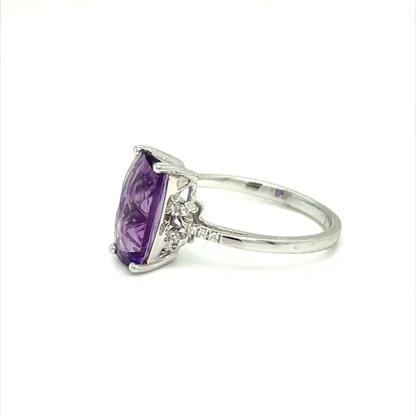 14K White Gold Amethyst and Diamond Ring