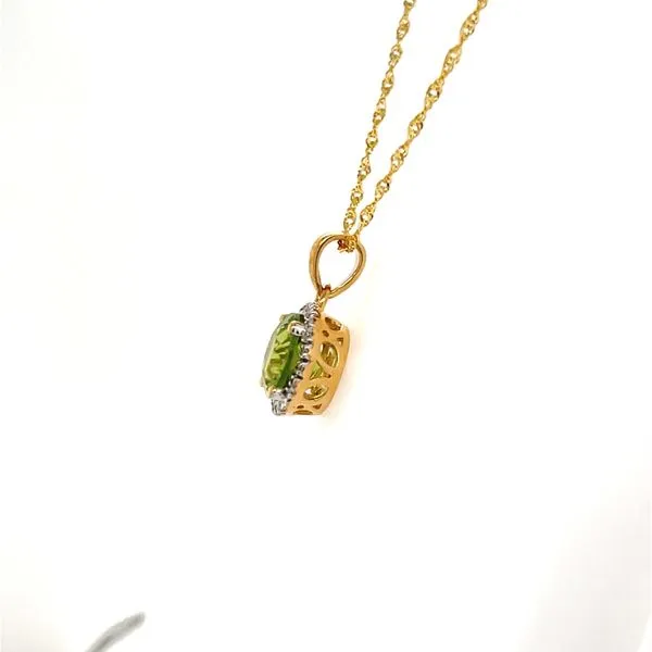 14K Yellow Gold Peridot and Diamond Pendant Necklace Image 3 Minor Jewelry Inc. Nashville, TN