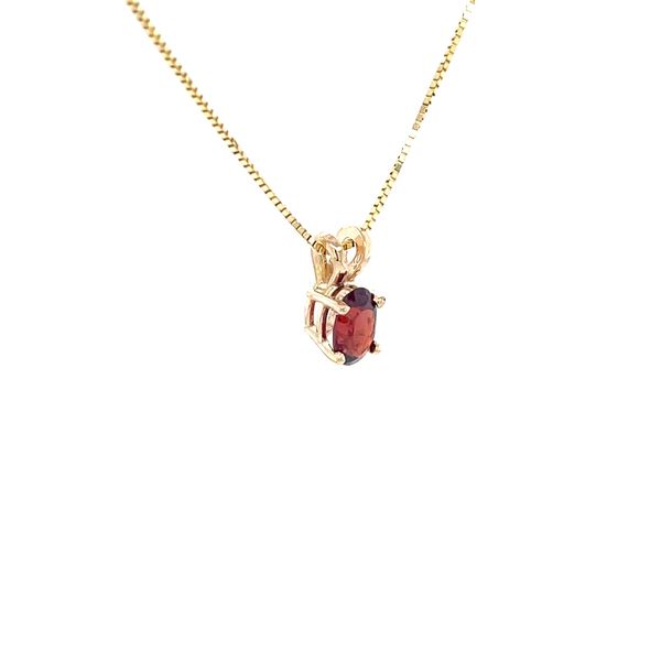 14K Yellow Gold Estate Mined Garnet Pendant Necklace Image 4 Minor Jewelry Inc. Nashville, TN