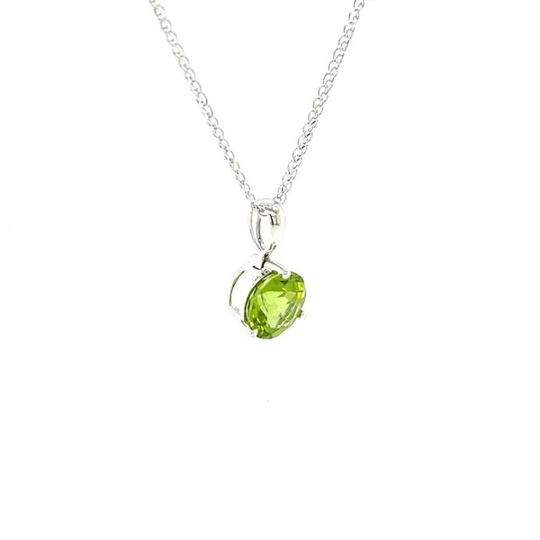 14K White Gold Peridot Pendant Necklace