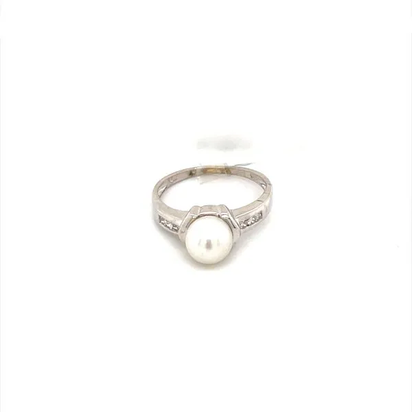 Diamonds & Pearl  Ring Size 6 14K W/G With 6=0.06Tw Round...