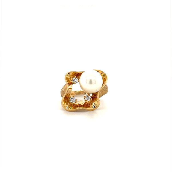 Diamond & FW Pearl Ring Yellow 14K Ring Size 7.5 Minor Jewelry Inc. Nashville, TN