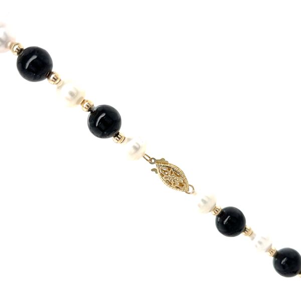 14K Yellow Gold Black Jade and Pearl Strand Image 3 Minor Jewelry Inc. Nashville, TN