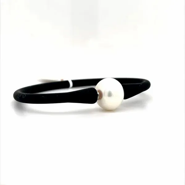 Freshater White Pearl on a Black Rubber Bracelet Image 2 Minor Jewelry Inc. Nashville, TN