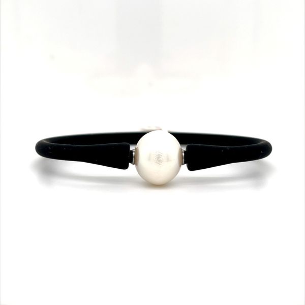 Freshater White Pearl on a Black Rubber Bracelet Minor Jewelry Inc. Nashville, TN