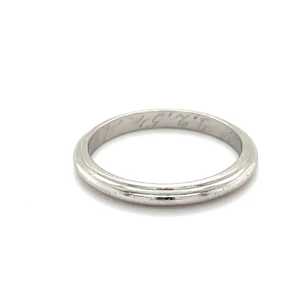 Platinum Half-Roud Edge Women's Wedding Band Image 3 Minor Jewelry Inc. Nashville, TN