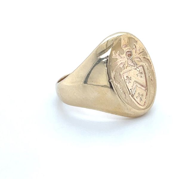 14K Yellow Gold Estate Signet Family Crest 18x12mm Ring Image 2 Minor Jewelry Inc. Nashville, TN