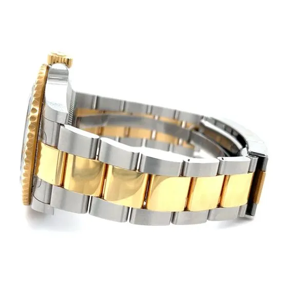 2023 41mm Rolex Oyster Perpetual Submariner Two-Tone Date  126613LN Image 3 Minor Jewelry Inc. Nashville, TN
