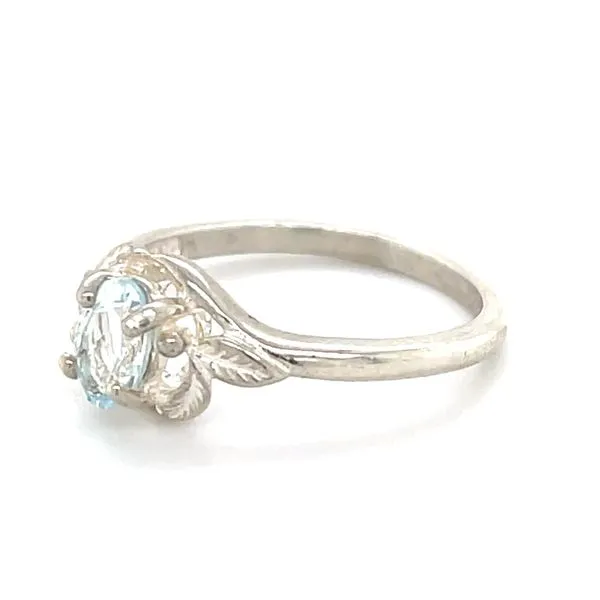 Sterling Silver Estate Sky Blue Topaz Leaf Ring