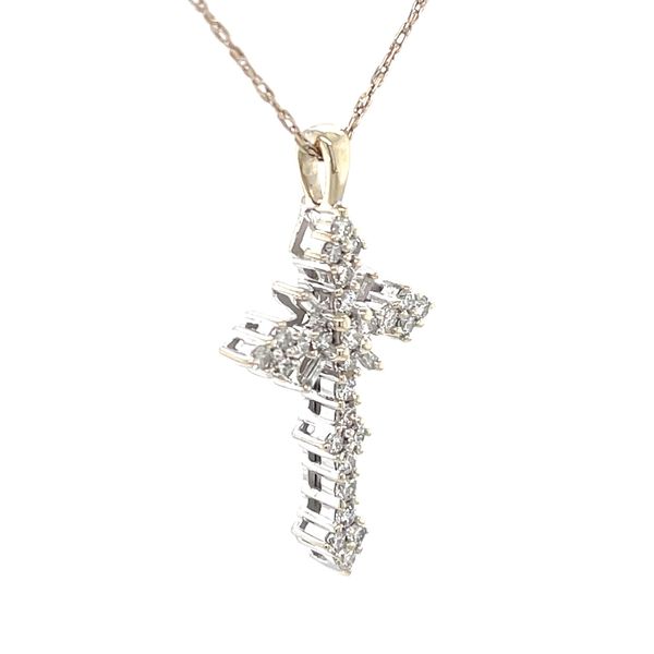 14K White Gold Estate 0.55cttw Mined Diamond Cross Pendant Image 2 Minor Jewelry Inc. Nashville, TN