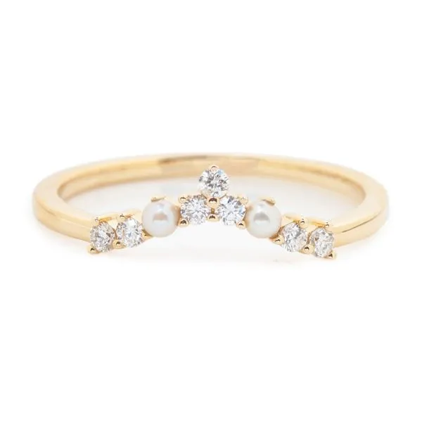 Alternating Diamond And Pearl Contour Band Mitchell's Jewelry Norman, OK