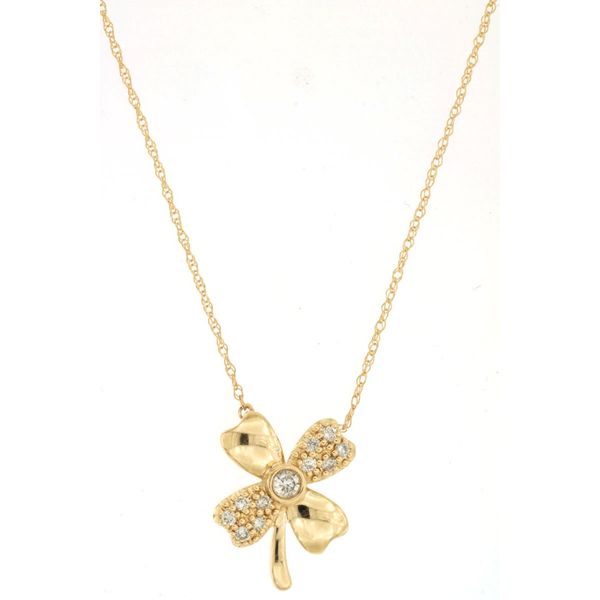 Diamond Clover Necklace Mitchell's Jewelry Norman, OK
