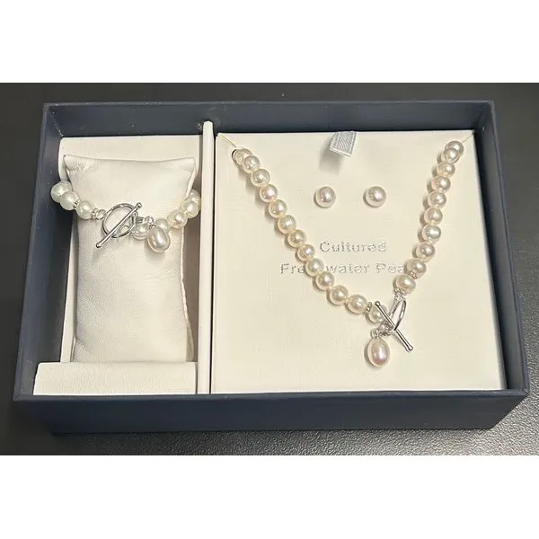 Freshwater Pearl Set Mitchell's Jewelry Norman, OK