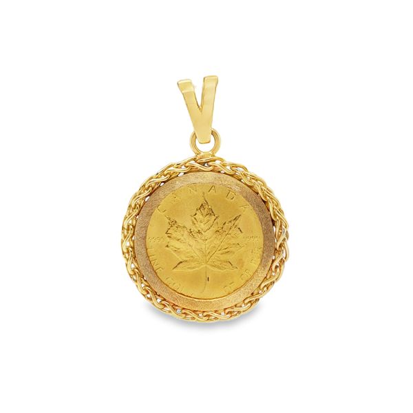 Gold Pendant  Mitchell's Jewelry Norman, OK