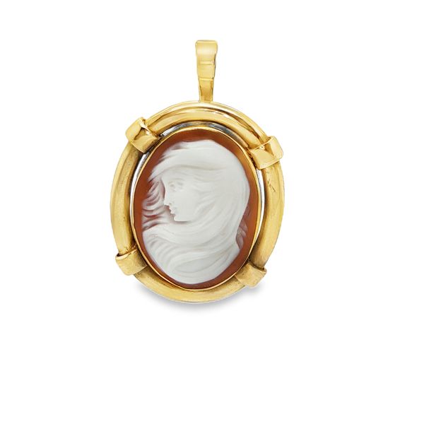 Gold Pendant  Mitchell's Jewelry Norman, OK