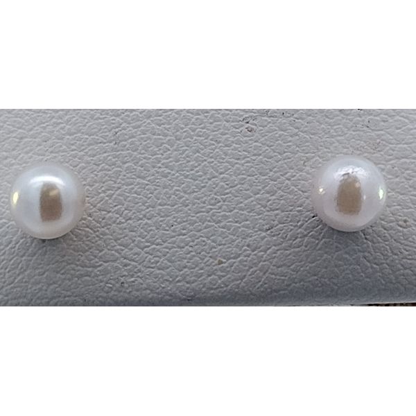 Pearl Earrings Molinelli's Jewelers Pocatello, ID