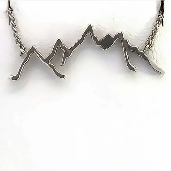 Silver Necklaves Molinelli's Jewelers Pocatello, ID