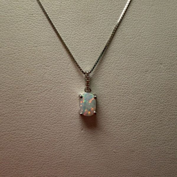 Silver Necklaves Molinelli's Jewelers Pocatello, ID