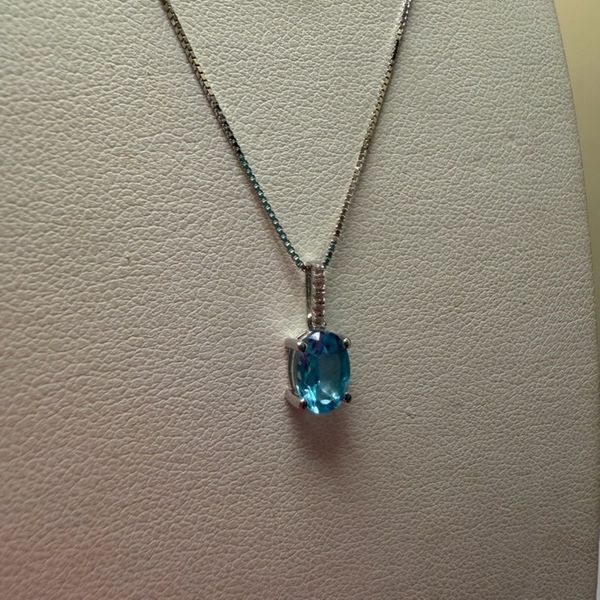 Silver Necklaves Molinelli's Jewelers Pocatello, ID