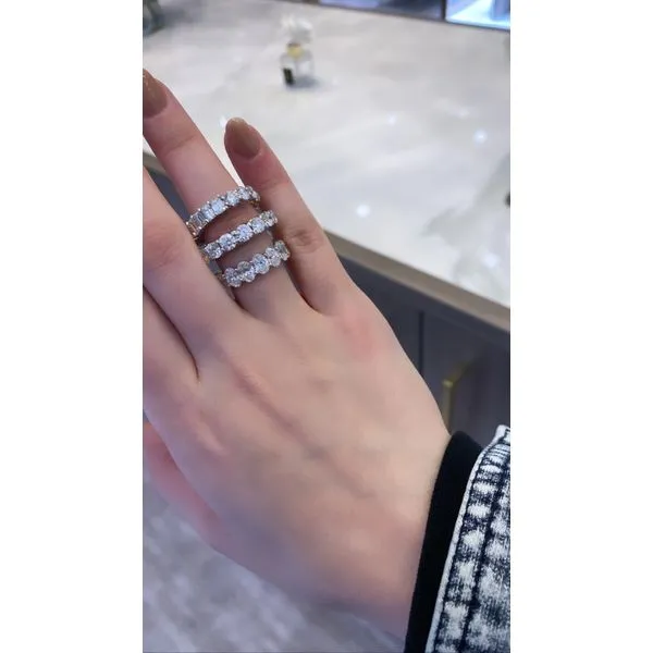 .40 Oval Cut Diamond Eternity Band Image 3 Mollys Jewelers Brooklyn, NY