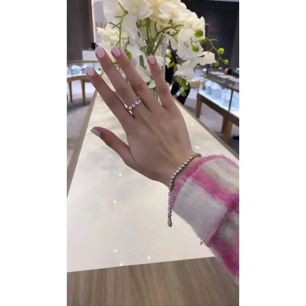 Wedding Band Image 4 Mollys Jewelers Brooklyn, NY