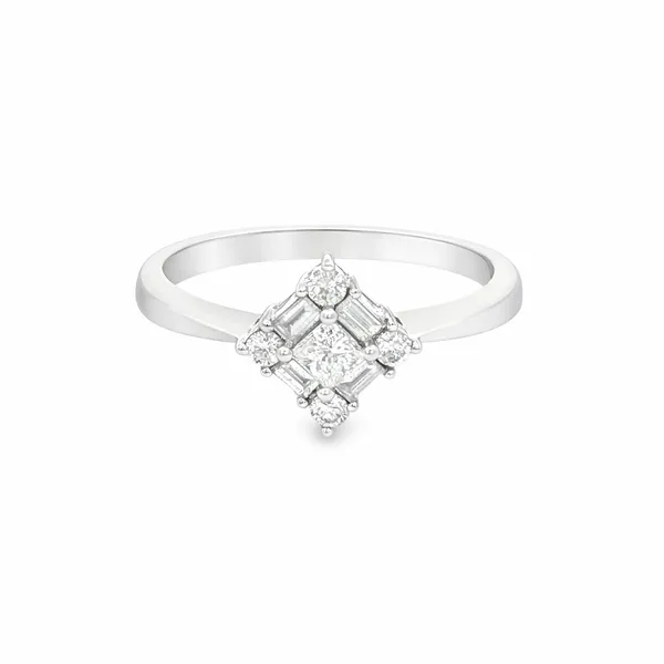 Diamond Ring Mollys Jewelers Brooklyn, NY