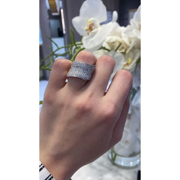 Diamond Ring Image 3 Mollys Jewelers Brooklyn, NY