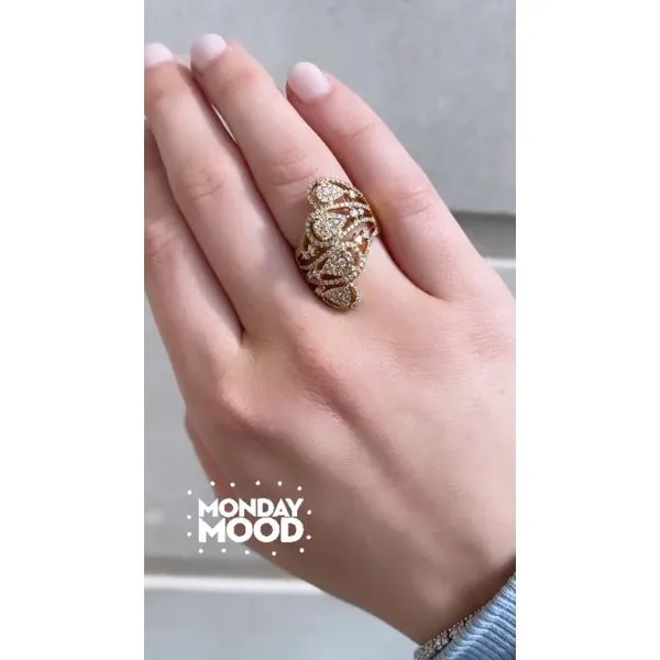 18Kt Yellow Gold Diamond Filigree Ring – 0.91ct Vintage Elegance Image 3 Mollys Jewelers Brooklyn, NY